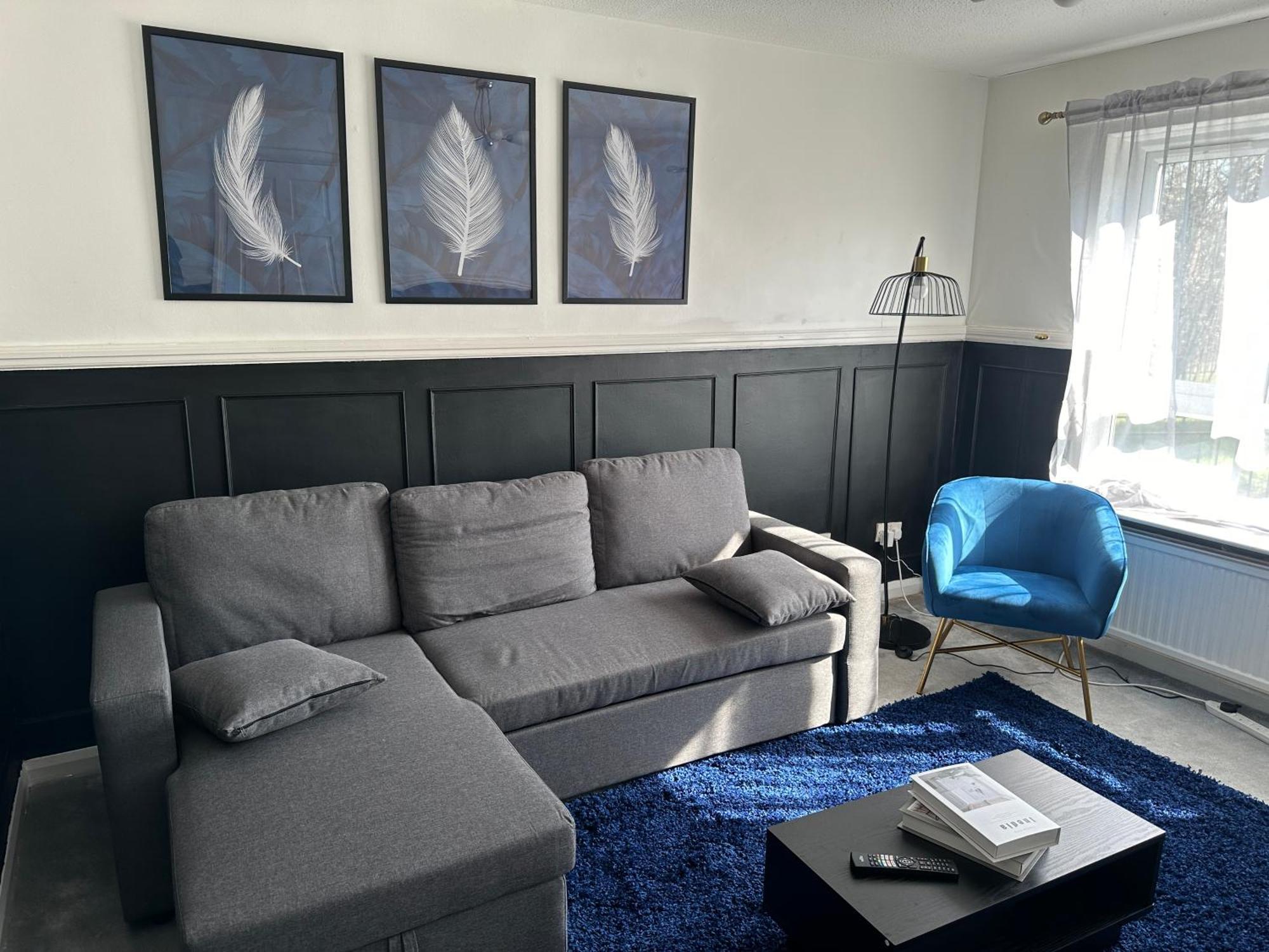 Holiday home Pool&tennis Table - Up To 40 Percent Off Old Trafford 3 Bed *